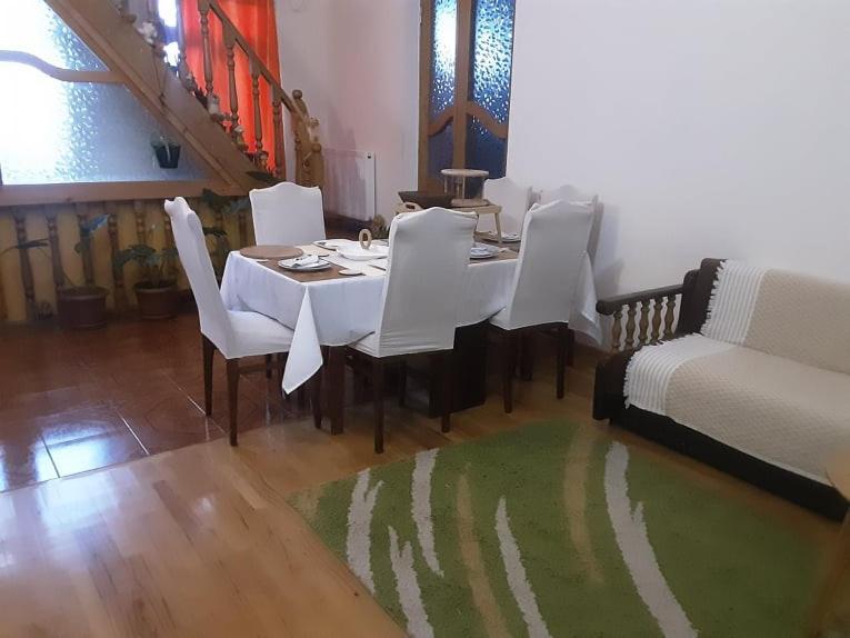 Apartamento Colchis Ca777 Kutaisi Exterior foto